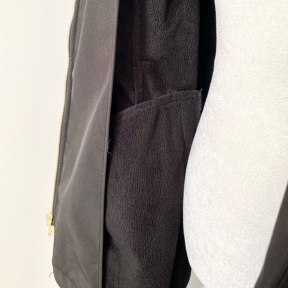 Michael Kors Fleece Line Soft Shell w/Hood - Picture 5 of 10